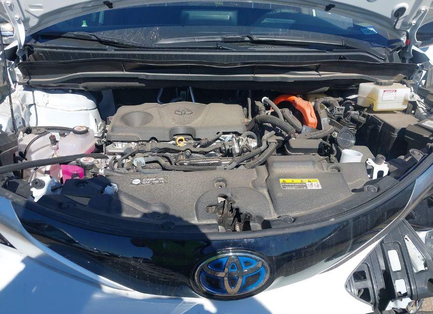 Photo 10 of 2024 Toyota Sienna XSE (VIN 5TDCSKFC8RS124497)