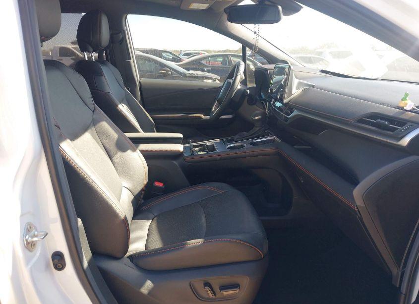 Photo 5 of 2024 Toyota Sienna XSE (VIN 5TDCSKFC8RS124497)