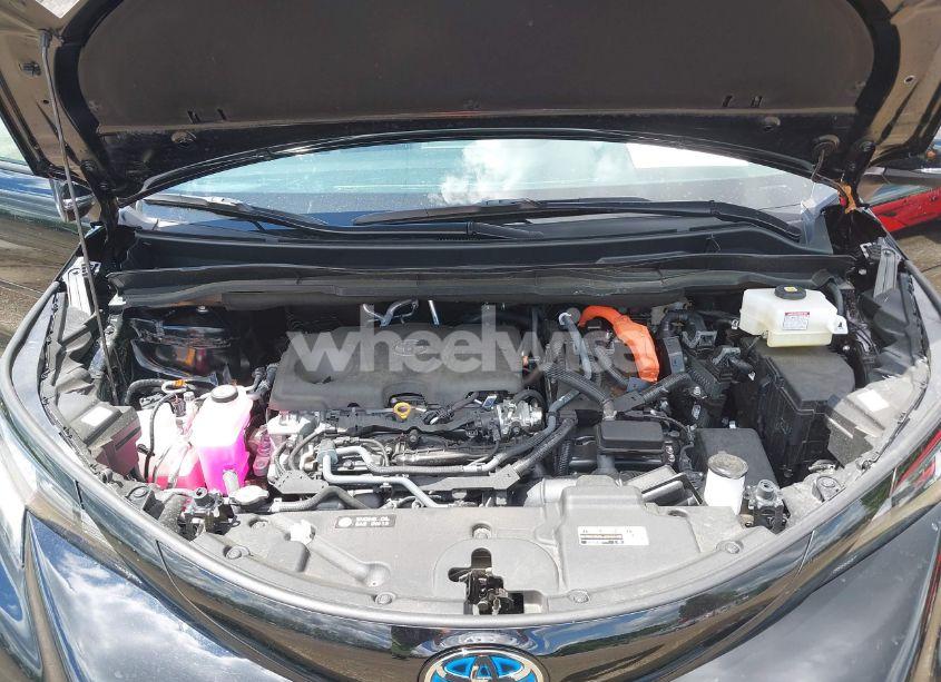 Photo 10 of 2025 Toyota Sienna WOODLAND EDITION/XSE (VIN 5TDCSKFCXSS156213)