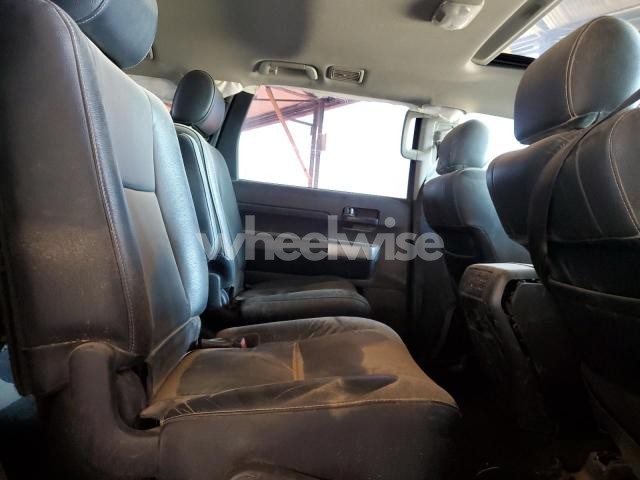 Photo 6 of 2022 TOYOTA SEQUOIA SR5 (VIN 5TDCY5B13NS187800)