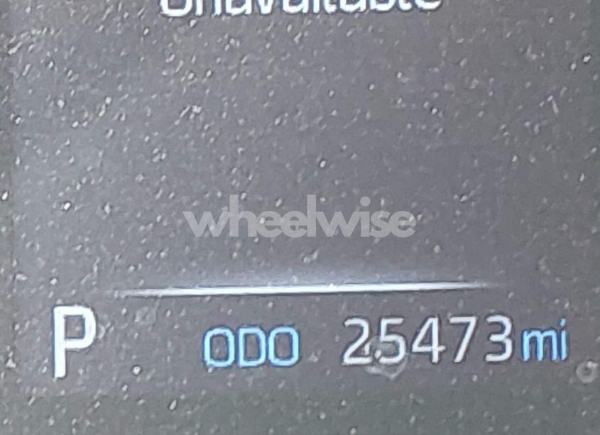 Photo 16 of 2022 Toyota Highlander L (VIN 5TDCZRAH2NS131463)