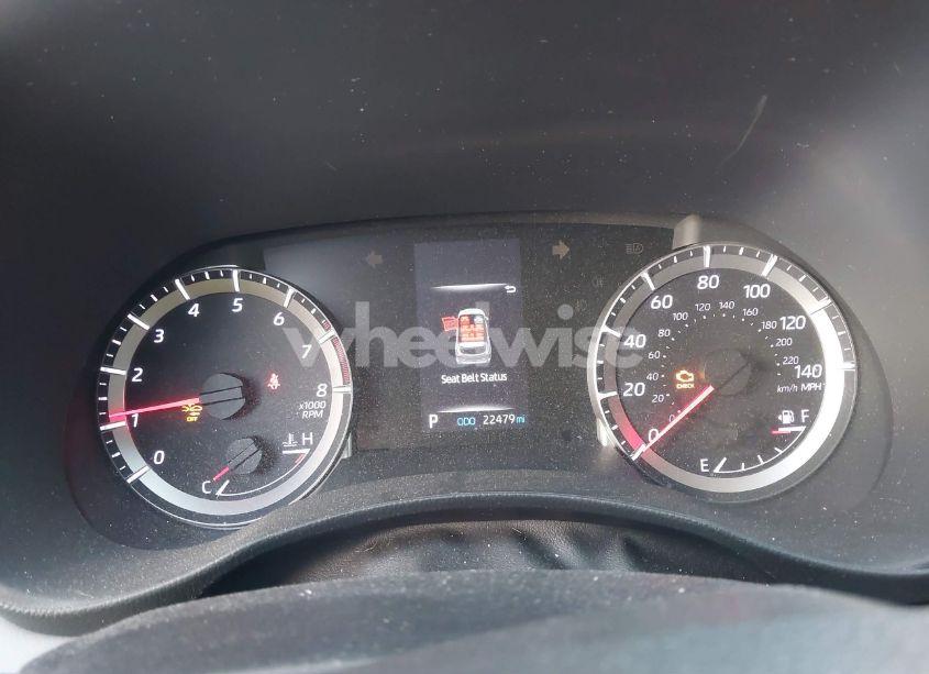 Photo 7 of 2022 Toyota Highlander L (VIN 5TDCZRAH3NS137692)