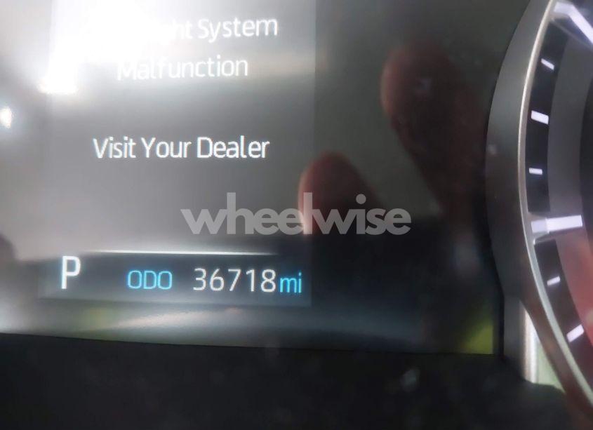 Photo 16 of 2022 Toyota Highlander L (VIN 5TDCZRAH8NS547467)