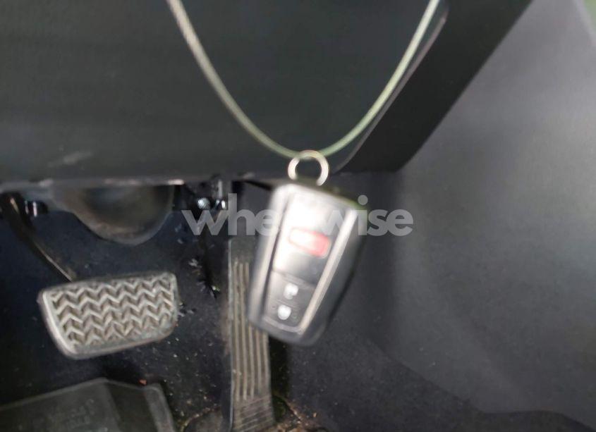 Photo 11 of 2021 Toyota Highlander L (VIN 5TDCZRAH9MS536072)