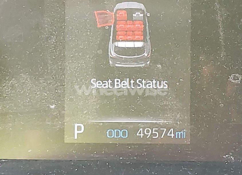 Photo 16 of 2021 Toyota Highlander L (VIN 5TDCZRBH1MS558663)