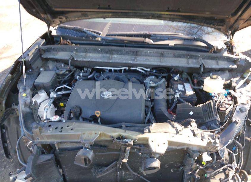 Photo 10 of 2021 Toyota Highlander L (VIN 5TDCZRBH8MS070150)