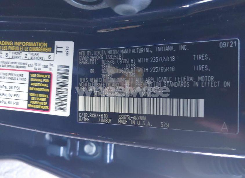 Photo 9 of 2021 Toyota Highlander L (VIN 5TDCZRBHXMS558189)