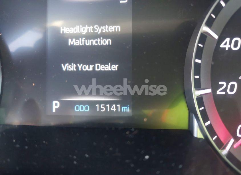 Photo 16 of 2022 Toyota Highlander L (VIN 5TDCZRBHXNS184202)