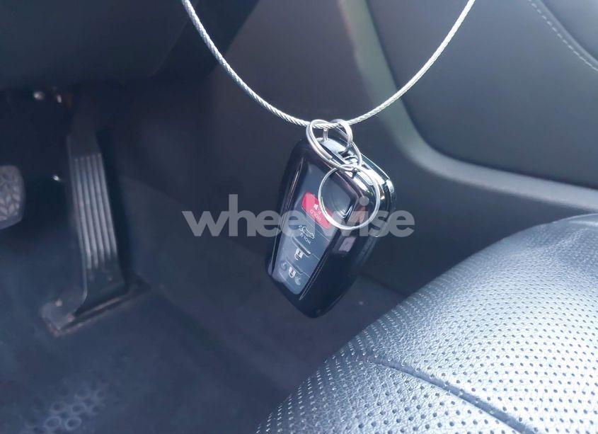 Photo 11 of 2020 Toyota Highlander HYBRID LIMITED (VIN 5TDDBRCH2LS009883)