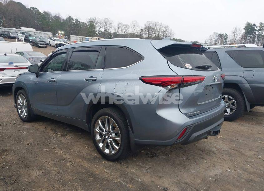 Photo 3 of 2020 Toyota Highlander HYBRID LIMITED (VIN 5TDDBRCH2LS009883)