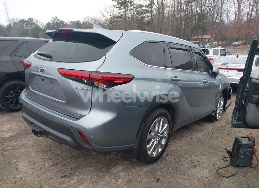 Photo 4 of 2020 Toyota Highlander HYBRID LIMITED (VIN 5TDDBRCH2LS009883)