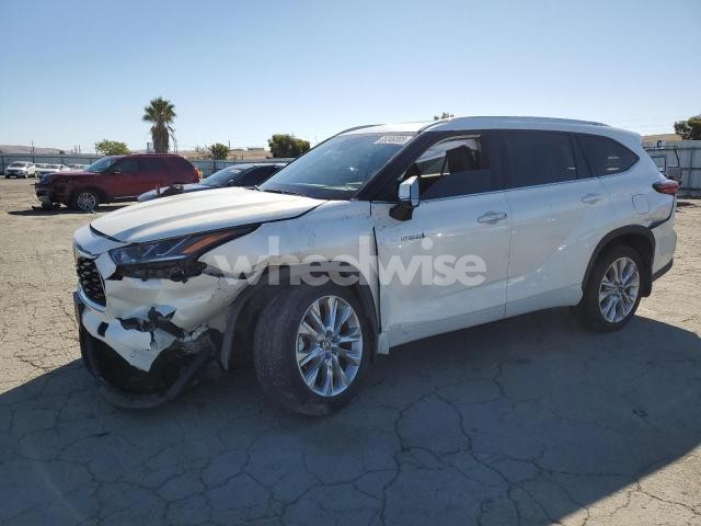 Photo 10 of 2021 TOYOTA HIGHLANDER HYBRID LIMITED (VIN 5TDDBRCH3MS521640)