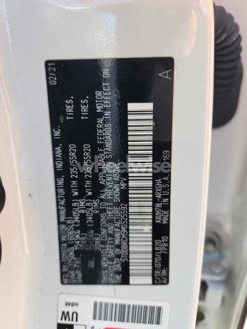 Photo 2 of 2021 TOYOTA HIGHLANDER HYBRID LIMITED (VIN 5TDDBRCH5MS525592)