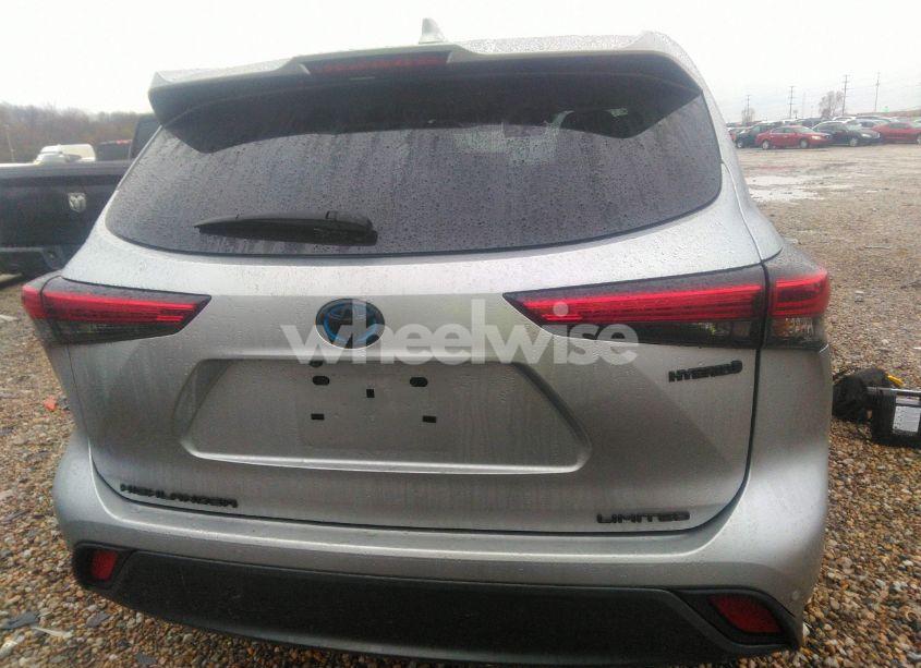 Photo 16 of 2021 Toyota Highlander HYBRID LIMITED (VIN 5TDDBRCH9MS533243)