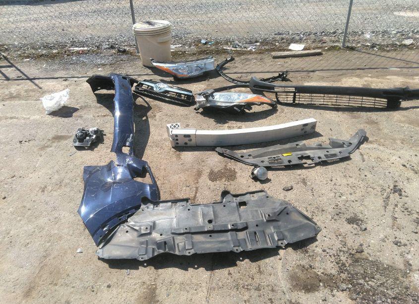 Photo 12 of 2016 Toyota Highlander HYBRID LIMITED (VIN 5TDDCRFH0GS019603)