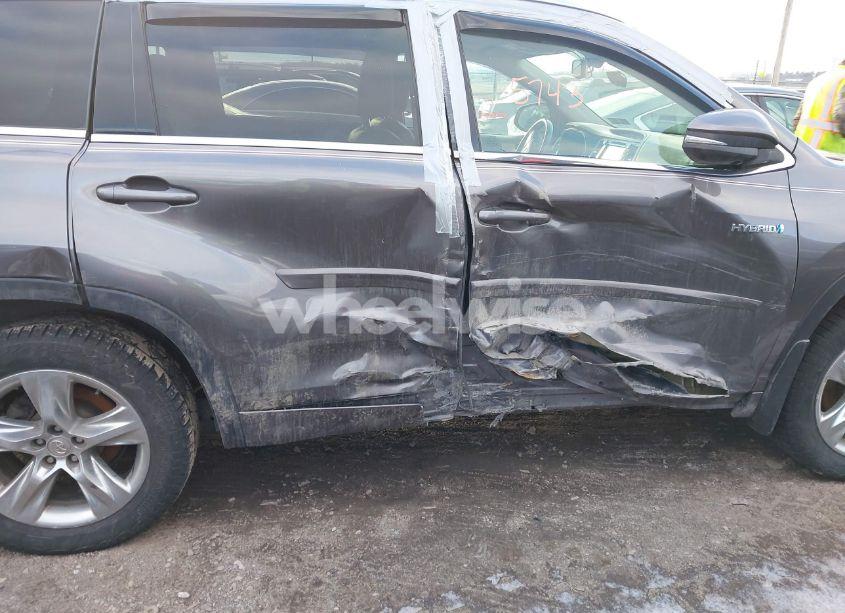 Photo 6 of 2015 Toyota Highlander HYBRID LIMITED (VIN 5TDDCRFH4FS009994)