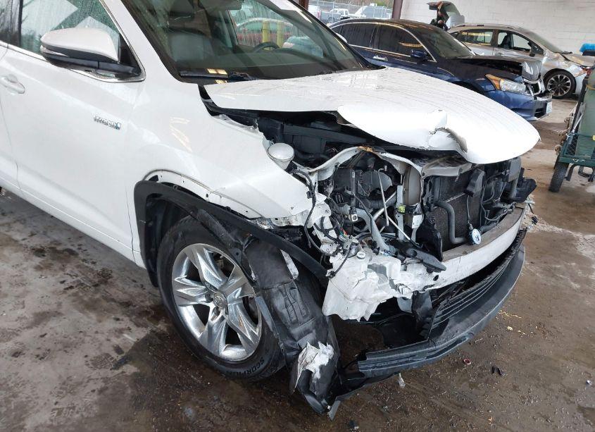 Photo 6 of 2015 Toyota Highlander HYBRID LIMITED PLATINUM V6 (VIN 5TDDCRFHXFS008459)