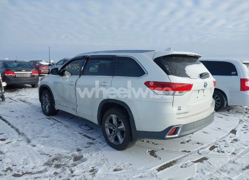 Photo 3 of 2018 Toyota Highlander HYBRID LIMITED PLATINUM (VIN 5TDDGRFH0JS041001)