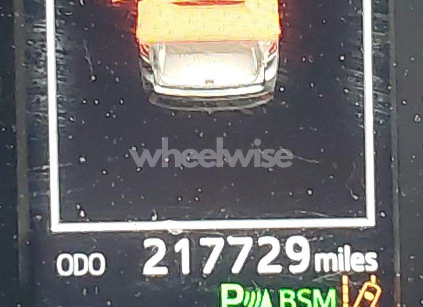 Photo 16 of 2017 Toyota Highlander HYBRID LIMITED (VIN 5TDDGRFH2HS022041)