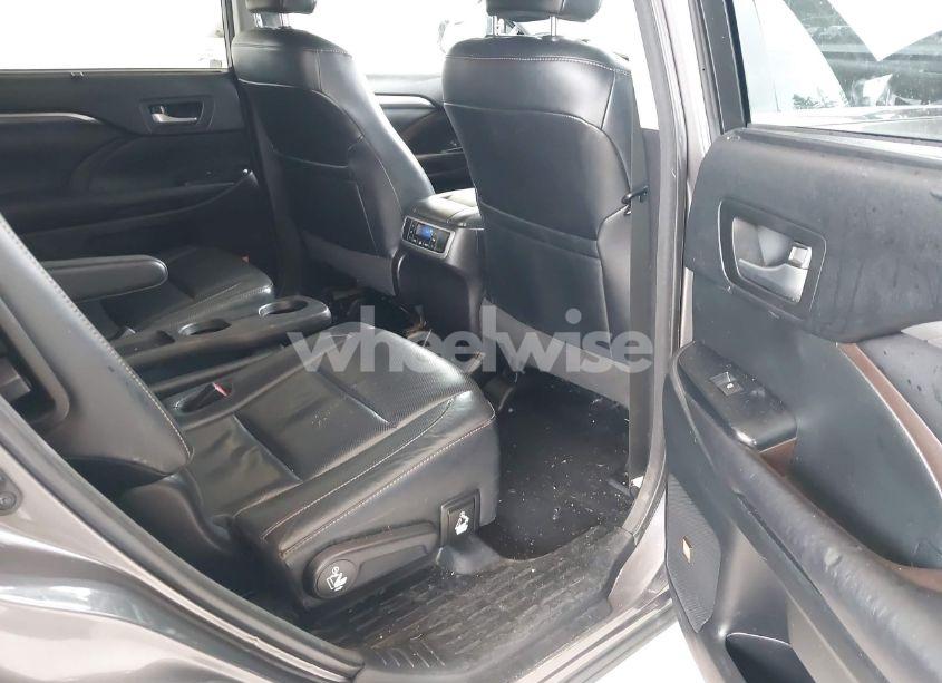 Photo 8 of 2017 Toyota Highlander HYBRID LIMITED (VIN 5TDDGRFH2HS022041)