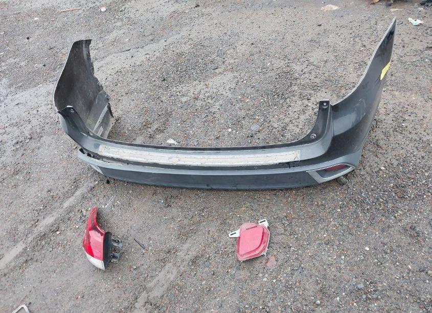 Photo 12 of 2017 Toyota Highlander HYBRID LIMITED PLATINUM (VIN 5TDDGRFH3HS029984)