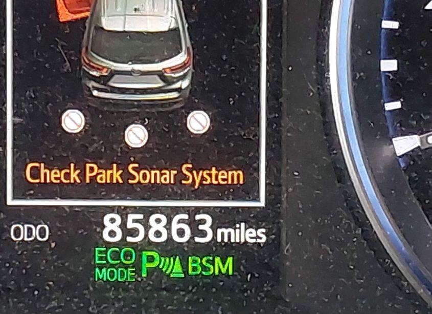 Photo 16 of 2017 Toyota Highlander HYBRID LIMITED PLATINUM (VIN 5TDDGRFH3HS029984)