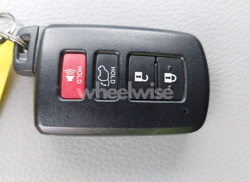 Photo 11 of 2017 Toyota Highlander HYBRID LIMITED (VIN 5TDDGRFH3HS034490)