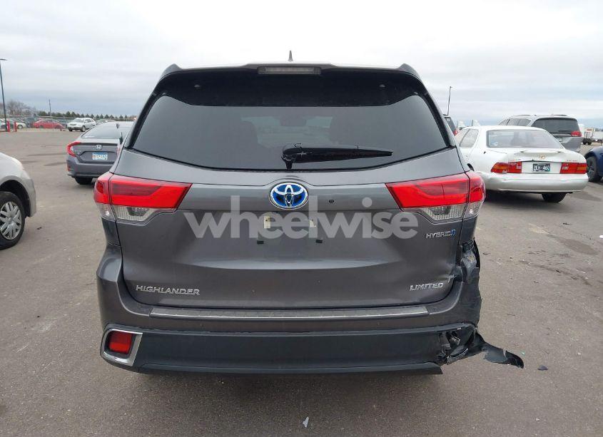 Photo 16 of 2017 Toyota Highlander HYBRID LIMITED (VIN 5TDDGRFH3HS034490)