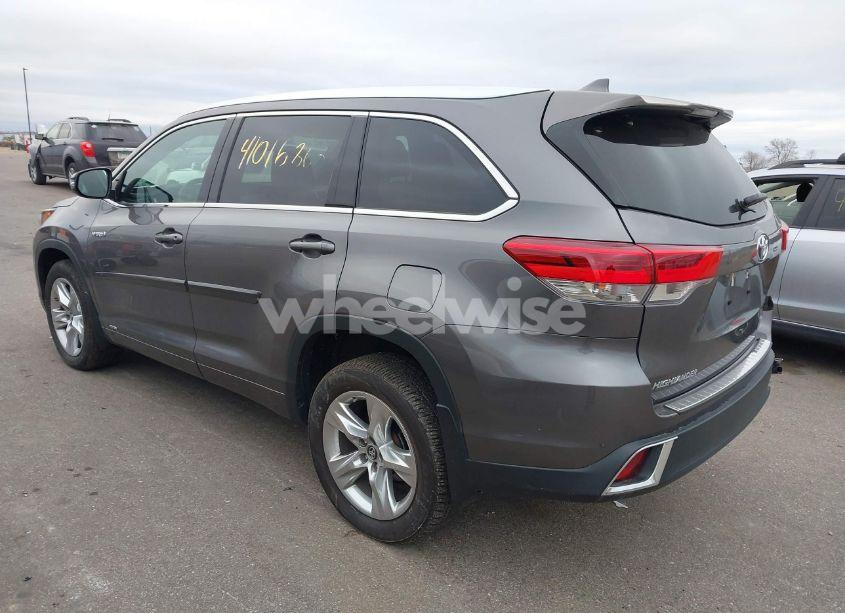 Photo 3 of 2017 Toyota Highlander HYBRID LIMITED (VIN 5TDDGRFH3HS034490)