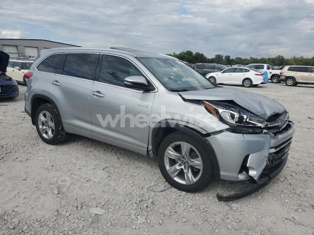 Photo 2 of 2017 TOYOTA HIGHLANDER HYBRID LIMITED (VIN 5TDDGRFH5HS022244)