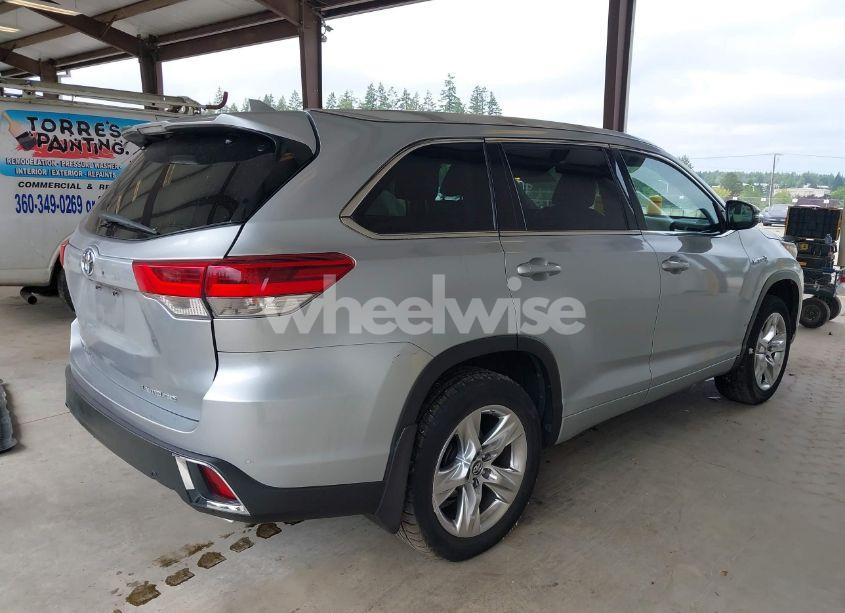 Photo 4 of 2018 Toyota Highlander HYBRID LIMITED (VIN 5TDDGRFH6JS038295)