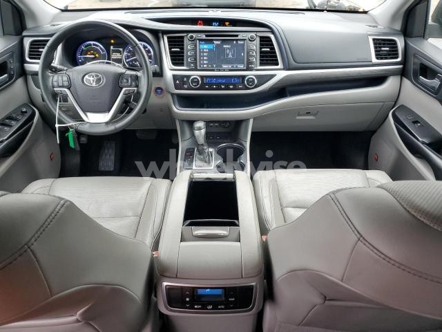 Photo 12 of 2019 TOYOTA HIGHLANDER HYBRID LIMITED N/A (VIN 5TDDGRFH6KS066857)