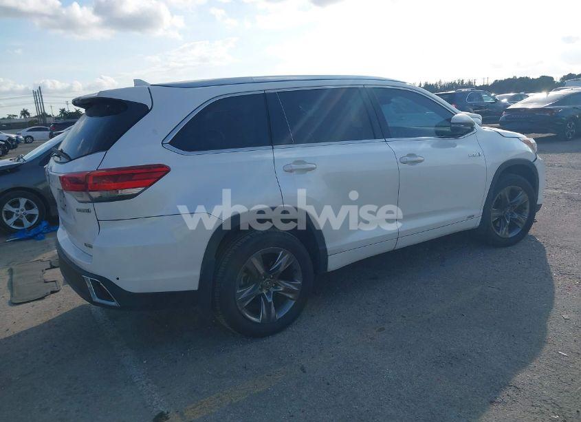 Photo 4 of 2018 Toyota Highlander HYBRID LIMITED PLATINUM (VIN 5TDDGRFH7JS040072)