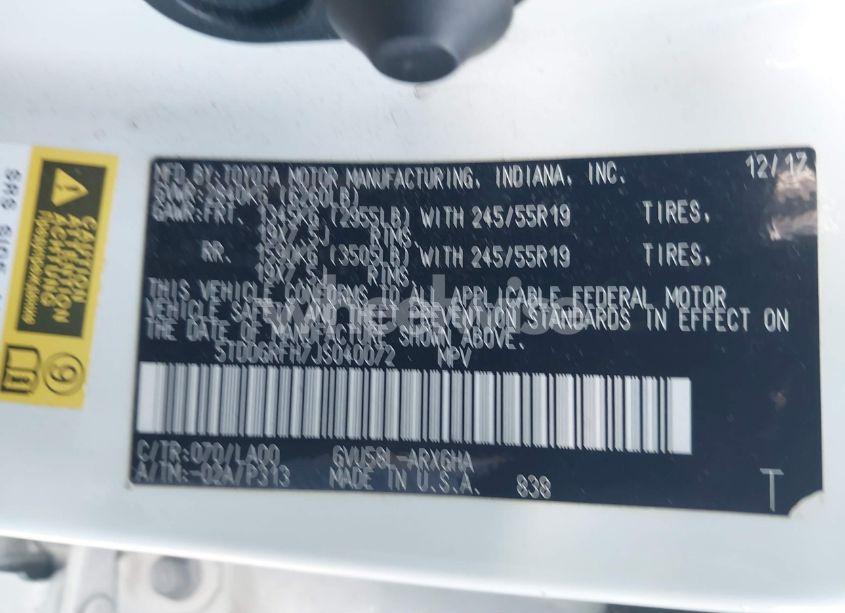 Photo 9 of 2018 Toyota Highlander HYBRID LIMITED PLATINUM (VIN 5TDDGRFH7JS040072)