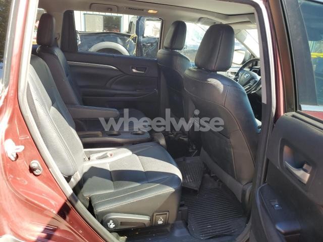 Photo 2 of 2017 TOYOTA HIGHLANDER HYBRID LIMITED (VIN 5TDDGRFH8HS029589)