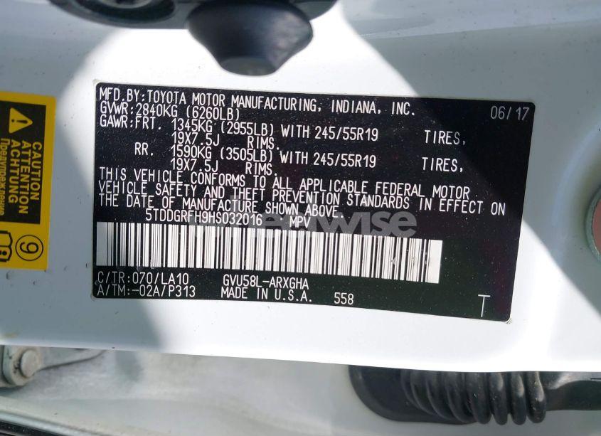 Photo 9 of 2017 Toyota Highlander HYBRID LIMITED PLATINUM (VIN 5TDDGRFH9HS032016)