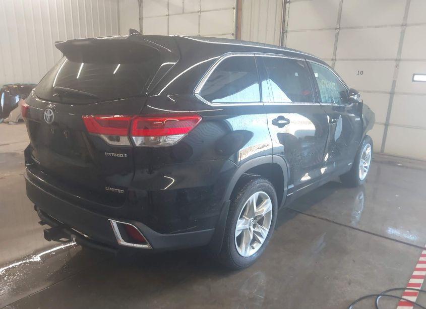 Photo 4 of 2019 Toyota Highlander HYBRID LIMITED (VIN 5TDDGRFH9KS073799)