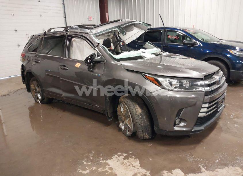 2017 Toyota Highlander HYBRID LIMITED PLATINUM (VIN 5TDDGRFHXHS030341) main photo