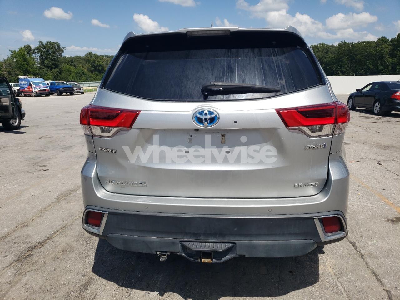 Photo 6 of 2018 TOYOTA HIGHLANDER HYBRID LIMITED (VIN 5TDDGRFHXJS045427)