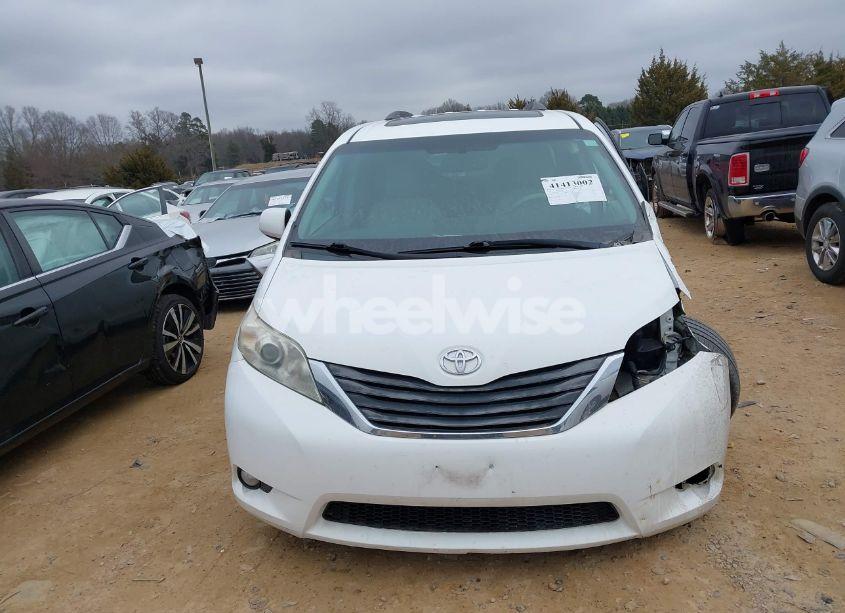Photo 12 of 2011 Toyota Sienna XLE/LIMITED (VIN 5TDDK3DC0BS015244)