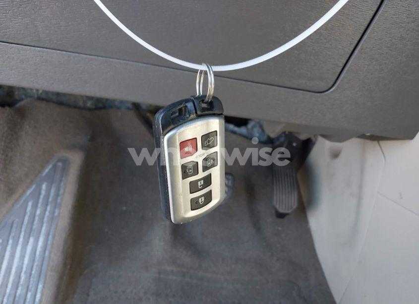 Photo 11 of 2013 Toyota Sienna LIMITED 7 PASSENGER (VIN 5TDDK3DC0DS051969)