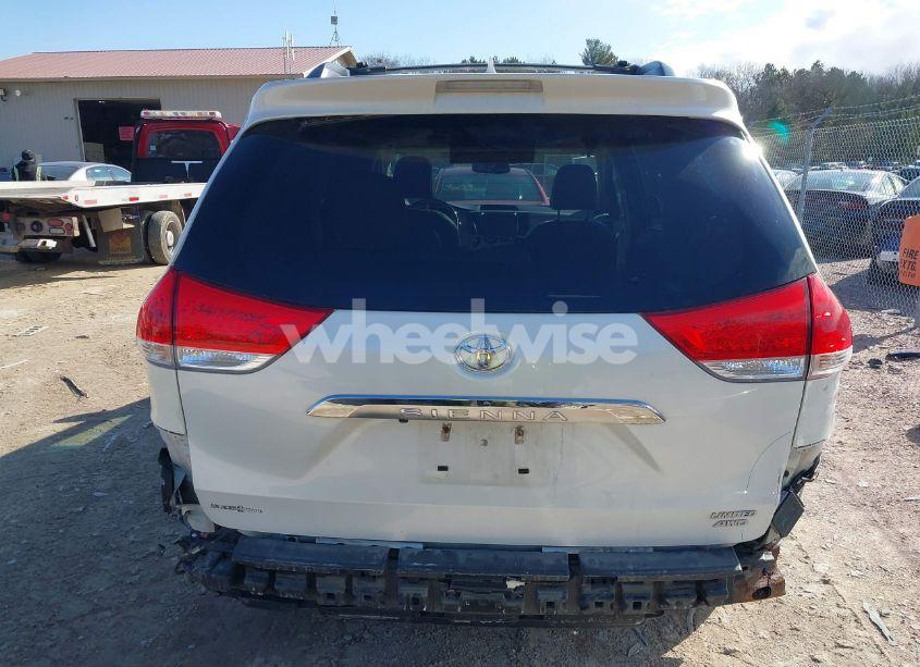 Photo 16 of 2014 Toyota Sienna LIMITED 7 PASSENGER (VIN 5TDDK3DC0ES090160)