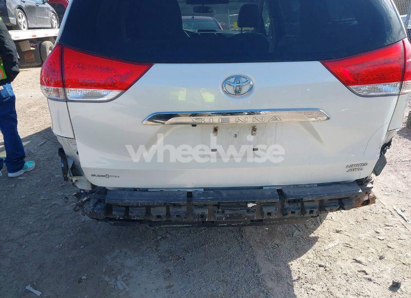 Photo 6 of 2014 Toyota Sienna LIMITED 7 PASSENGER (VIN 5TDDK3DC0ES090160)