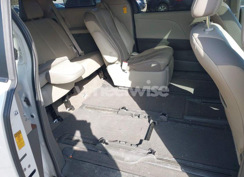Photo 8 of 2014 Toyota Sienna LIMITED 7 PASSENGER (VIN 5TDDK3DC0ES090160)