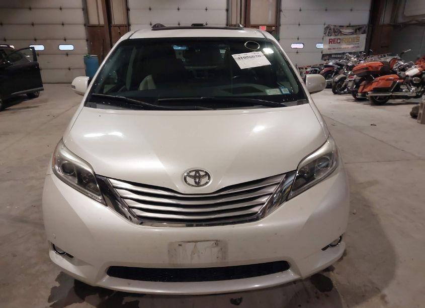 Photo 12 of 2015 Toyota Sienna LIMITED PREMIUM 7 PASSENGER (VIN 5TDDK3DC0FS118511)