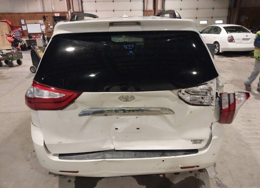 Photo 16 of 2015 Toyota Sienna LIMITED PREMIUM 7 PASSENGER (VIN 5TDDK3DC0FS118511)