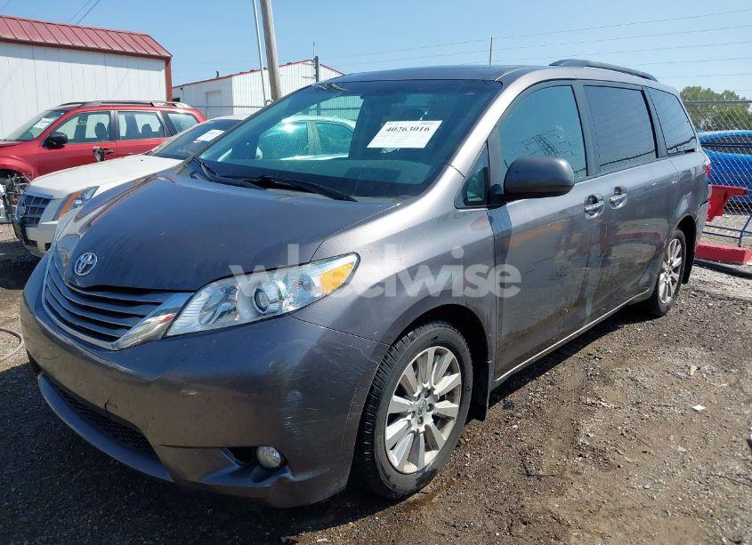 Photo 2 of 2015 Toyota Sienna XLE PREMIUM 7 PASSENGER (VIN 5TDDK3DC0FS119108)