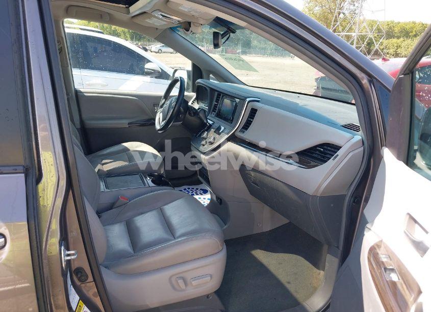 Photo 5 of 2015 Toyota Sienna XLE PREMIUM 7 PASSENGER (VIN 5TDDK3DC0FS119108)