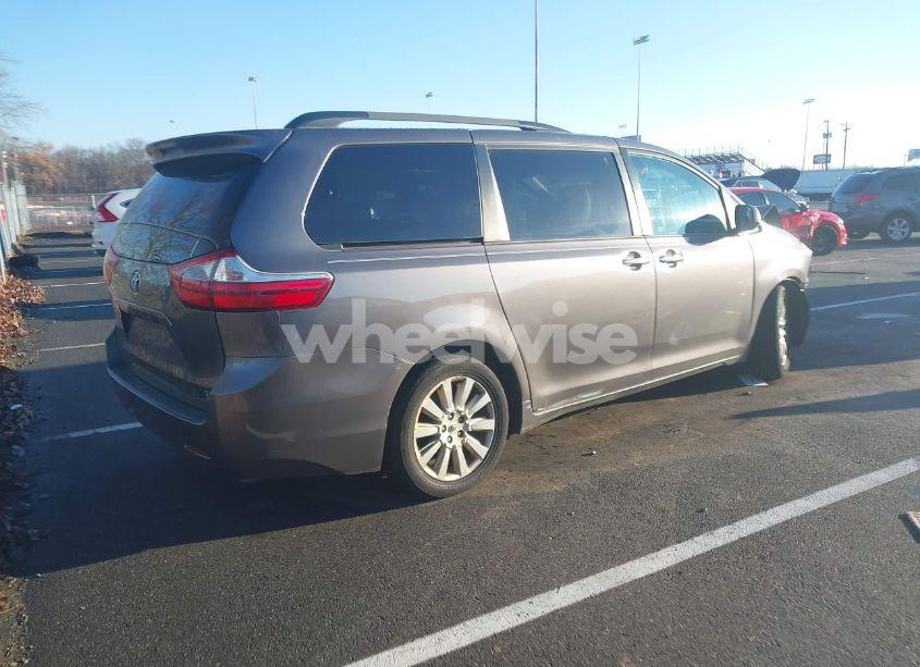 Photo 4 of 2015 Toyota Sienna XLE 7 PASSENGER (VIN 5TDDK3DC0FS120985)