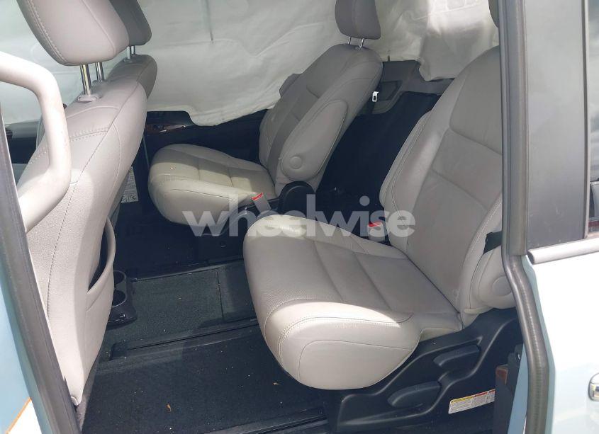 Photo 8 of 2015 Toyota Sienna LIMITED PREMIUM 7 PASSENGER (VIN 5TDDK3DC0FS127743)
